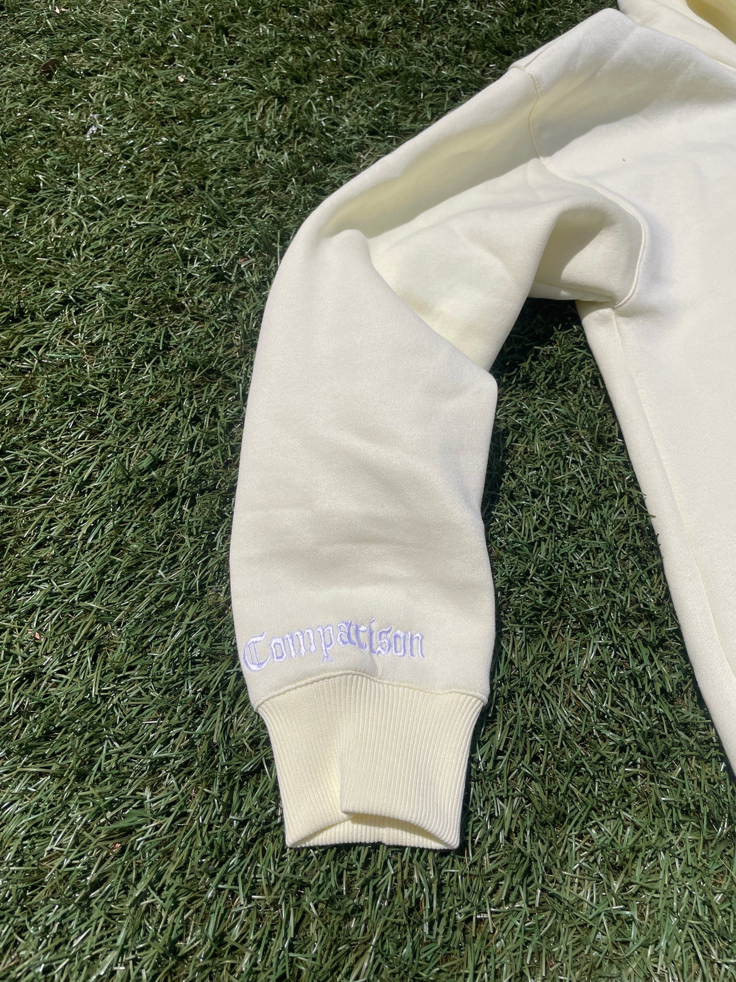 Comparison Kills Hoodie "Creme"